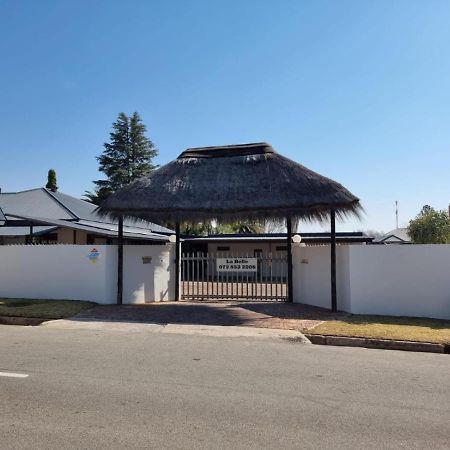 La Belle Guesthouse פריס מראה חיצוני תמונה
