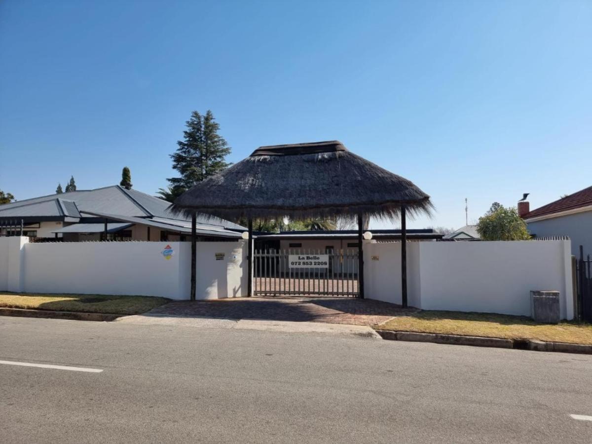 La Belle Guesthouse פריס מראה חיצוני תמונה